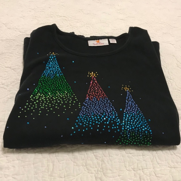 QF black holiday 3/4 sleeve top with 3 ombréd Christmas trees — sparkly! (2X) - Picture 15 of 16